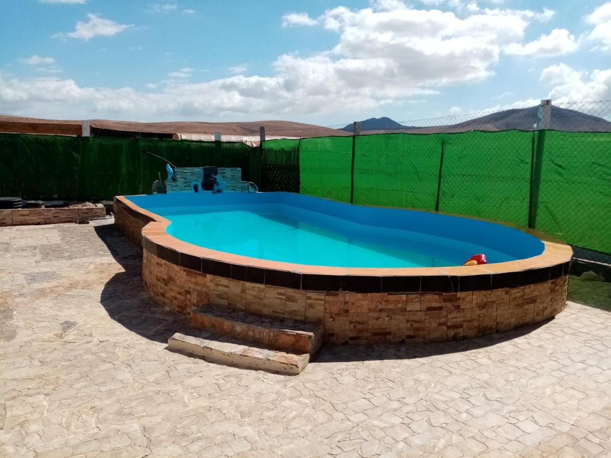 Отель Magica Tindaya Surf House Экстерьер фото