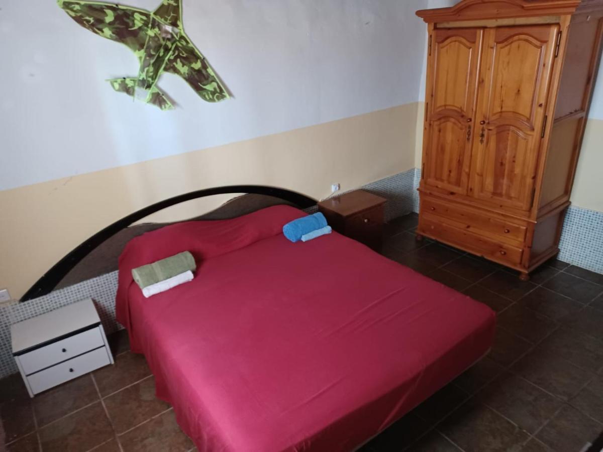 Отель Magica Tindaya Surf House Экстерьер фото
