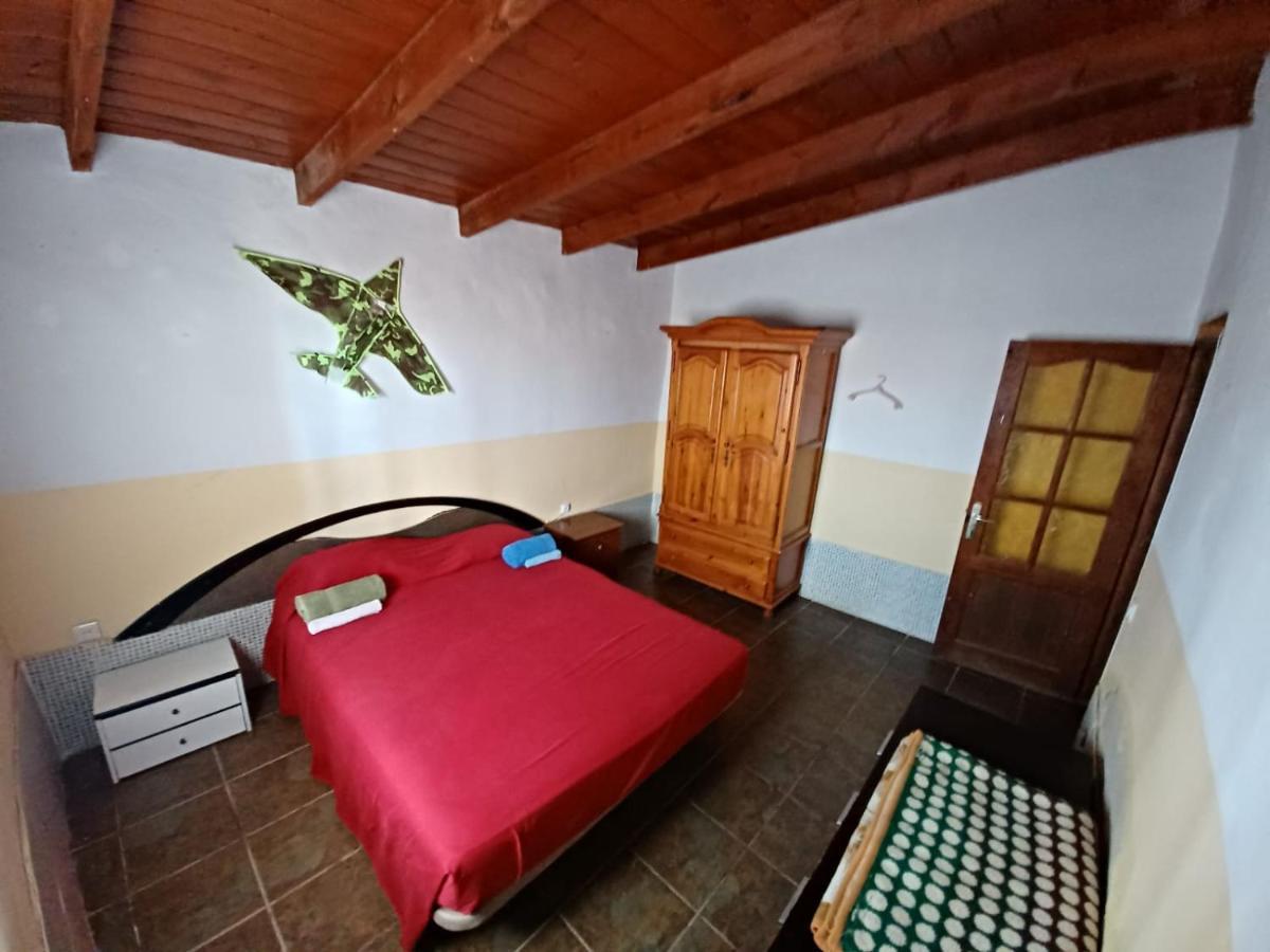 Отель Magica Tindaya Surf House Экстерьер фото